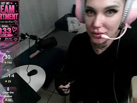 Snapshot of AshleyFayex chatting on August 6, 2026, 10:00 pm AshleyFayex online show from August 6, 2026, 10:00 pm