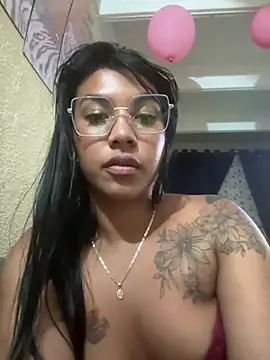 Snapshot of sophiagomezx chatting on June 28, 2026, 2:39 am sophiagomezx online show from June 28, 2026, 2:39 am