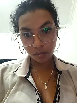 Snapshot of sophiagomezx chatting on July 8, 2026, 8:46 pm sophiagomezx online show from July 8, 2026, 8:46 pm