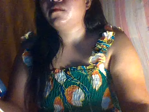 Snapshot of just4upinay chatting on July 6, 2026, 6:32 pm just4upinay online show from July 6, 2026, 6:32 pm