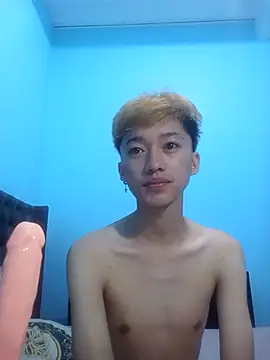 Snapshot of Fem_phiLboy69 chatting on July 10, 2026, 8:07 am Fem phiLboy69 online show from July 10, 2026, 8:07 am
