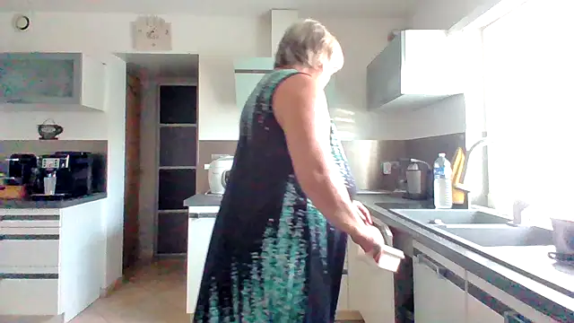 coquinesensuel online show from July 19, 2026, 7:12 am