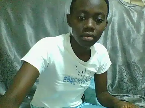 Snapshot of Tish_Leylah chatting on June 24, 2026, 4:06 pm Tish Leylah online show from June 24, 2026, 4:06 pm