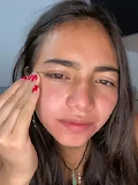 Julia valentina online show from July 12, 2026, 1:51 am