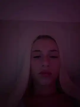 Mialovexox online show from July 23, 2026, 7:56 pm