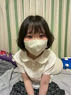 Snapshot of cocoa_lollipop_ch chatting on July 1, 2026, 5:31 am cocoa lollipop ch online show from July 1, 2026, 5:31 am