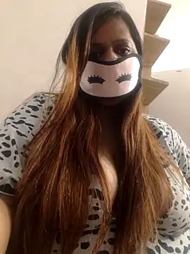 Snapshot of CHUBBY_JENNY chatting on June 19, 2026, 7:17 pm CHUBBY JENNY online show from June 19, 2026, 7:17 pm
