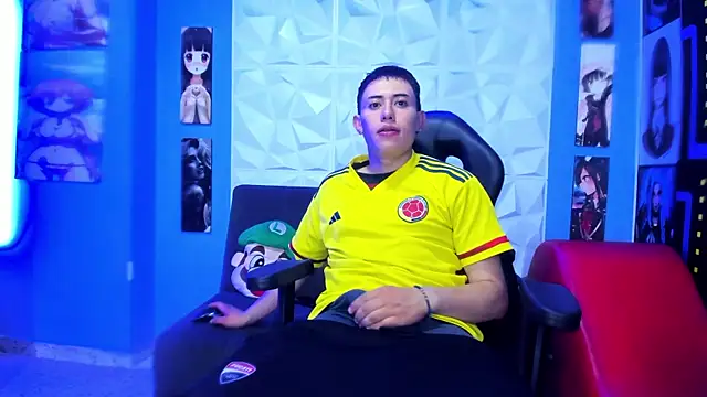 Snapshot of Thiagoo_Vega chatting on June 23, 2026, 7:23 pm Thiagoo Vega online show from June 23, 2026, 7:23 pm