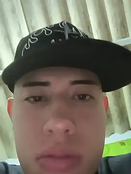 Snapshot of Thiagoo_Vega chatting on June 27, 2026, 2:38 am Thiagoo Vega online show from June 27, 2026, 2:38 am