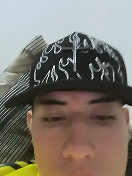 Snapshot of Thiagoo_Vega chatting on July 7, 2026, 11:31 pm Thiagoo Vega online show from July 7, 2026, 11:31 pm