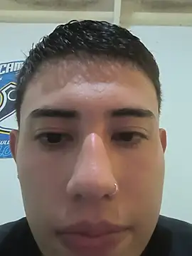 Snapshot of Thiagoo_Vega chatting on August 3, 2026, 3:49 pm Thiagoo Vega online show from August 3, 2026, 3:49 pm
