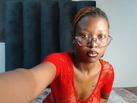 keutypie18 online show from July 14, 2026, 4:17 am