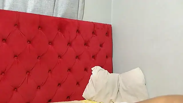 Snapshot of Nomarainx chatting on July 12, 2026, 4:58 am Nomarainx online show from July 12, 2026, 4:58 am