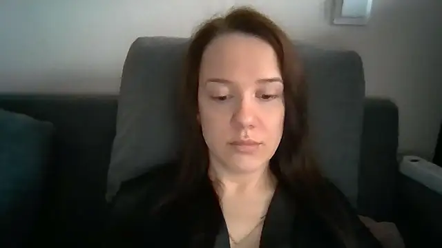 Snapshot of Nivella chatting on June 30, 2026, 9:54 am Nivella online show from June 30, 2026, 9:54 am