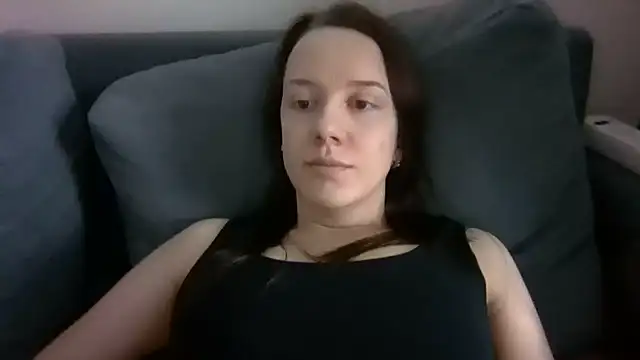 Snapshot of Nivella chatting on July 1, 2026, 10:17 am Nivella online show from July 1, 2026, 10:17 am
