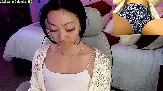 MySweetSofie online show from January 26, 2025, 8:02 pm