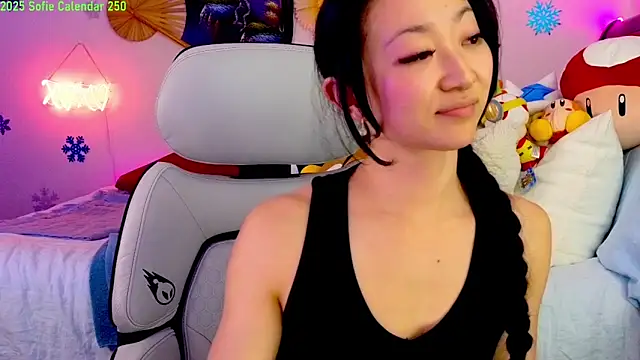 MySweetSofie online show from February 17, 2025, 1:36 am