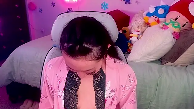 MySweetSofie online show from March 3, 2025, 11:46 pm