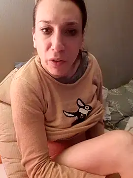 Snapshot of Agos6 chatting on July 4, 2026, 12:28 am Agos6 online show from July 4, 2026, 12:28 am
