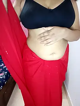 Mangelxoxo online show from July 23, 2026, 6:17 pm