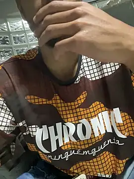 sxnoturno online show from June 27, 2026, 2:05 am