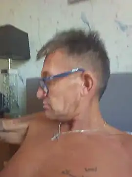 TheKnobSlobberer online show from July 8, 2026, 8:08 am