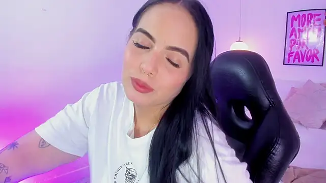 camilaa7 online show from June 29, 2026, 7:25 am