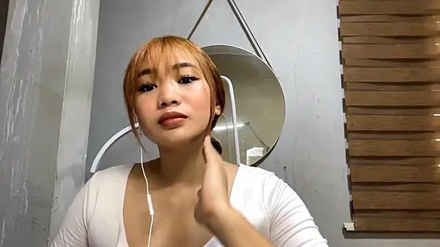 RickiMince online show from June 26, 2026, 8:19 am