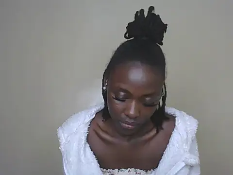 Snapshot of Elsie_1 chatting on July 28, 2026, 12:51 am Elsie 1 online show from July 28, 2026, 12:51 am