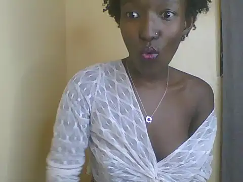 Snapshot of Keilay chatting on July 11, 2026, 9:16 pm Keilay online show from July 11, 2026, 9:16 pm