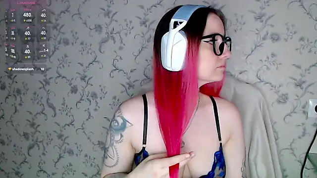 Snapshot of Tastycherrypie chatting on July 28, 2026, 7:04 am Tastycherrypie online show from July 28, 2026, 7:04 am