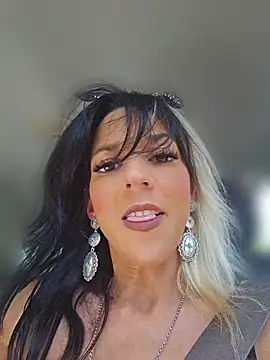 lil jiggly online show from July 21, 2026, 8:33 pm