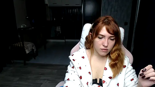 Reginasmilee online show from October 22, 2025, 3:07 am