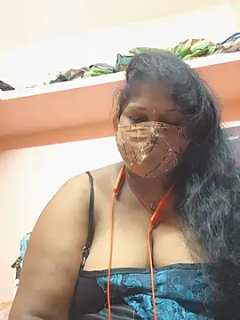 yalini1431 online show from June 23, 2026, 9:24 pm