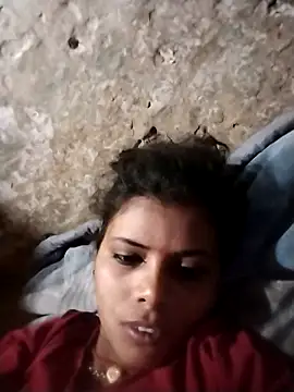 Hot Shoniya online show from June 24, 2026, 12:37 pm