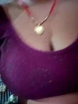 Hot Shoniya online show from July 30, 2026, 8:46 am