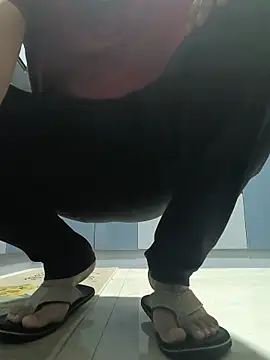 big dik boss online show from July 14, 2026, 11:05 am