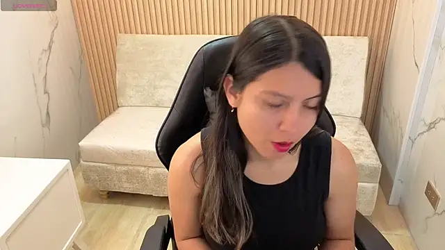 Snapshot of sophie_rose_cn chatting on July 4, 2026, 1:39 pm sophie rose cn online show from July 4, 2026, 1:39 pm