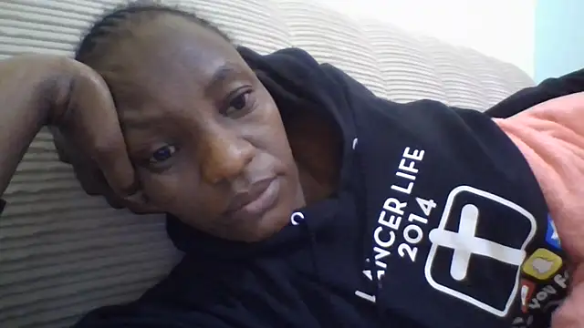 Snapshot of Savannah_Leex chatting on July 10, 2026, 2:38 am Savannah Leex online show from July 10, 2026, 2:38 am
