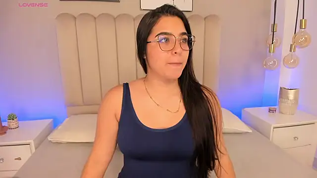 Snapshot of MarahBaker35 chatting on July 7, 2026, 1:52 am MarahBaker35 online show from July 7, 2026, 1:52 am