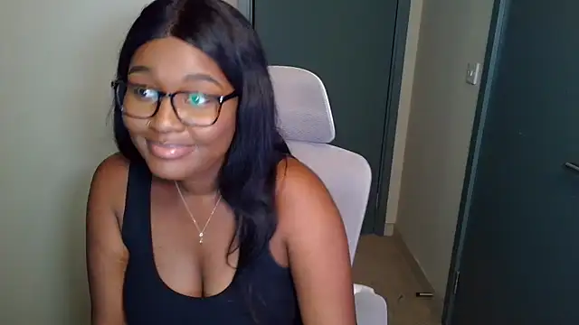 Snapshot of itsanna_b chatting on July 2, 2026, 3:23 am itsanna b online show from July 2, 2026, 3:23 am