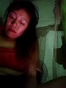 Moon squirtt online show from July 6, 2026, 3:03 pm