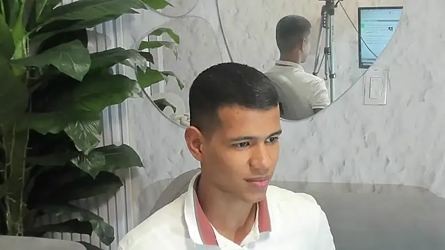 Noah sexhotty online show from July 25, 2026, 3:04 am