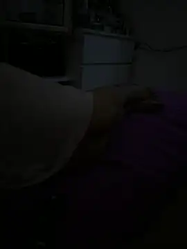 Snapshot of selinimm chatting on July 10, 2026, 11:29 pm selinimm online show from July 10, 2026, 11:29 pm
