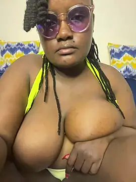 Snapshot of Bustyy_Bitch chatting on July 26, 2026, 4:36 pm Bustyy Bitch online show from July 26, 2026, 4:36 pm