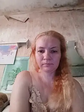 moonlight2311 online show from August 5, 2026, 7:33 am