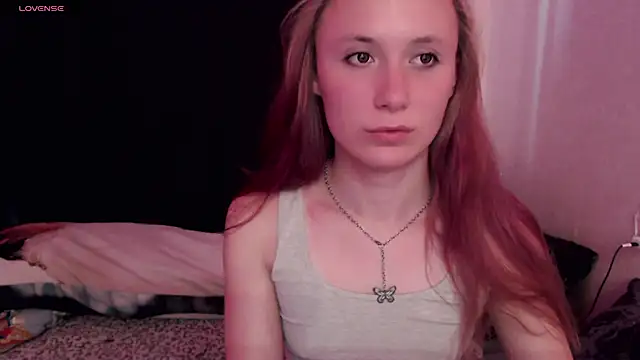 Snapshot of katie_meow4 chatting on July 9, 2026, 11:14 am katie meow4 online show from July 9, 2026, 11:14 am