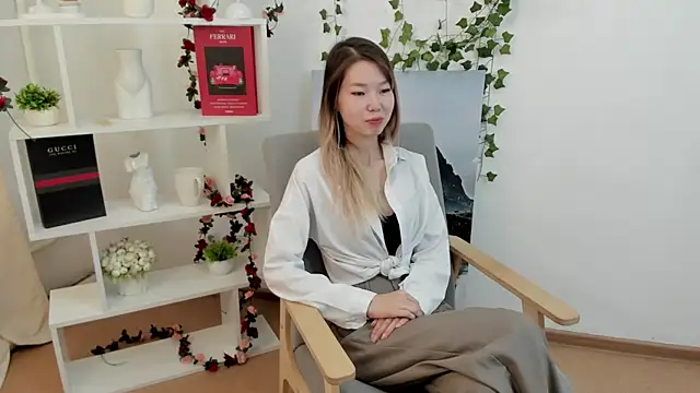 BrynnMammen online show from June 27, 2026, 5:45 am