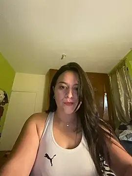 shantal82 online show from July 9, 2026, 11:42 pm