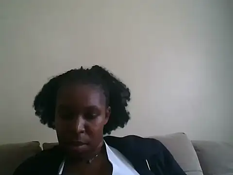 ebonymalony online show from June 28, 2026, 9:26 am